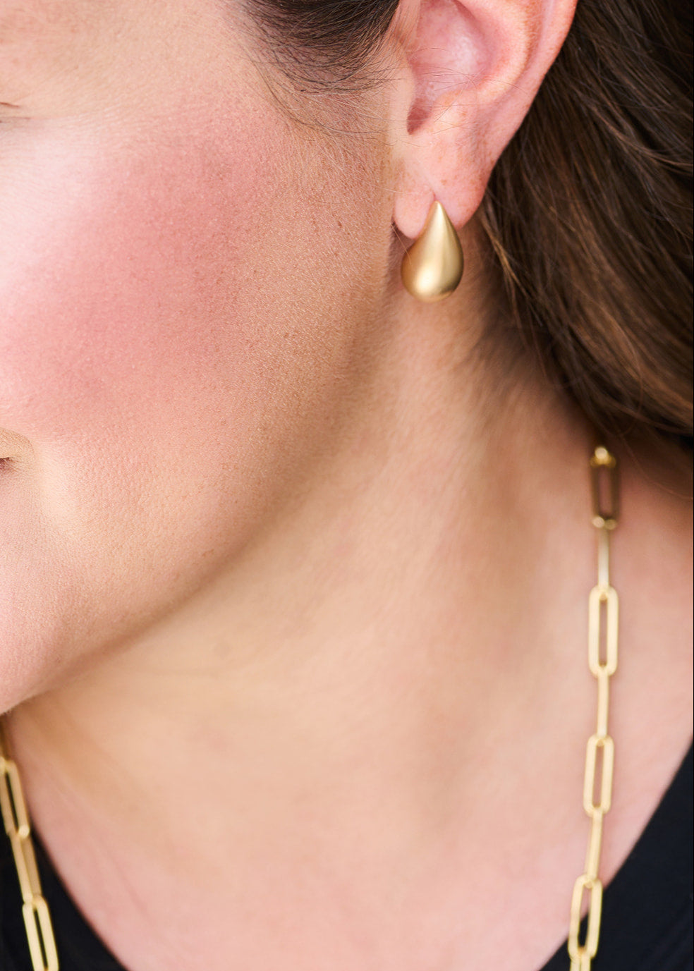 14KT Teardrop Gold Stud