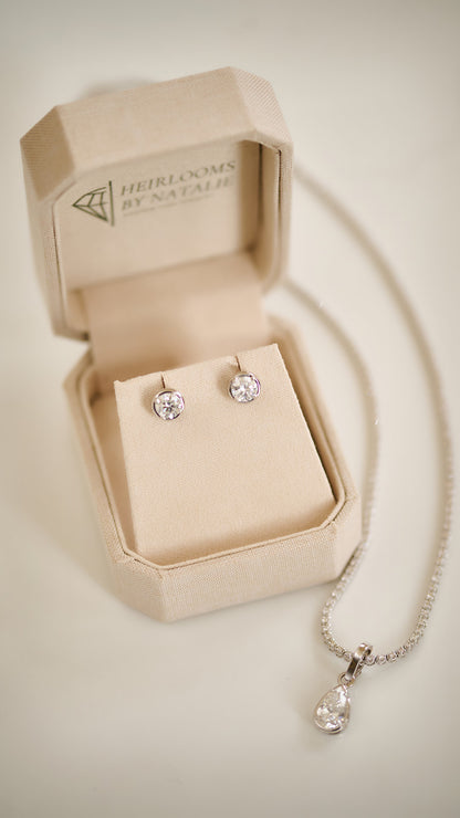 The Heirloom Signature Convertible Earring
